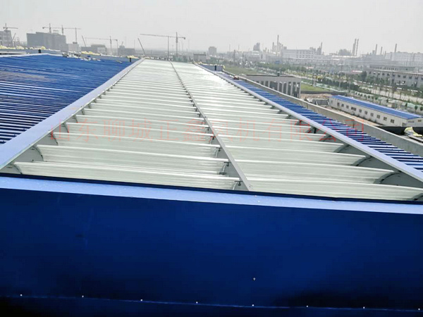 薄型通風(fēng)天窗